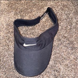 Nike visor